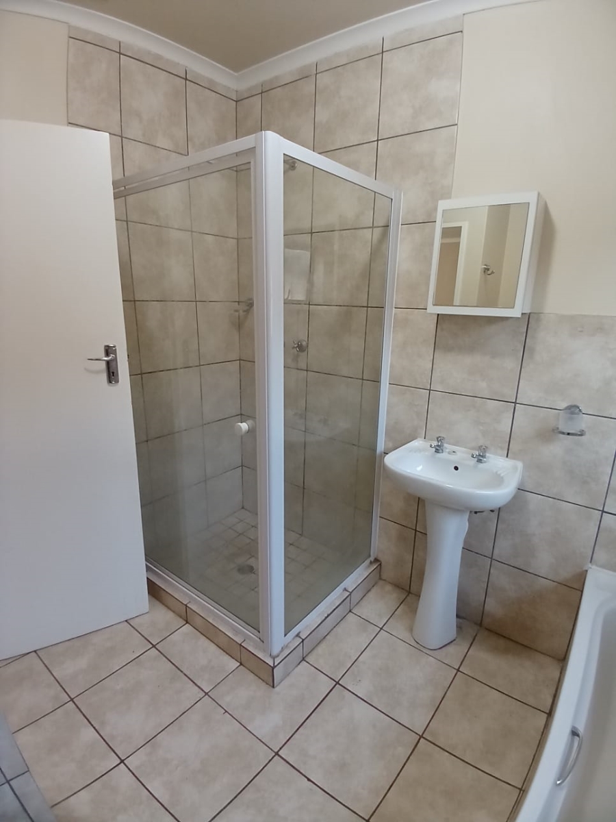 1 Bedroom Property for Sale in Vaalpark Free State
